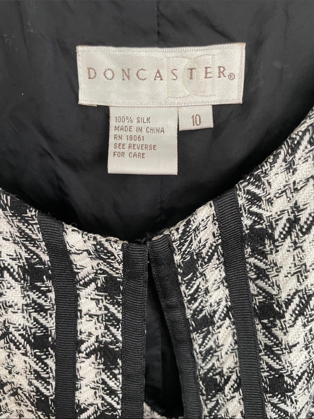 Doncaster Vintage Black & White Houndstooth Dress Jacket Suit - Picture 2 of 15